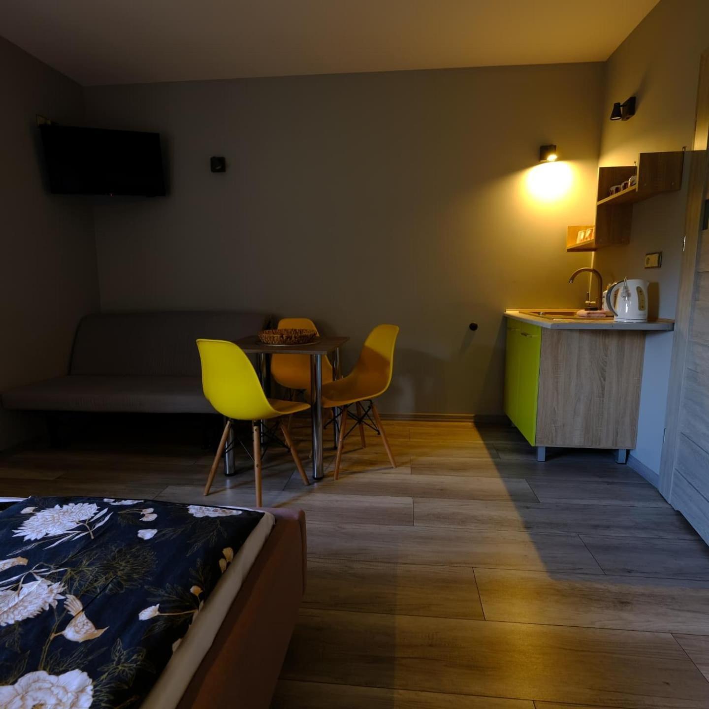 Wiejski Raj Chocieszow Exteriör bild